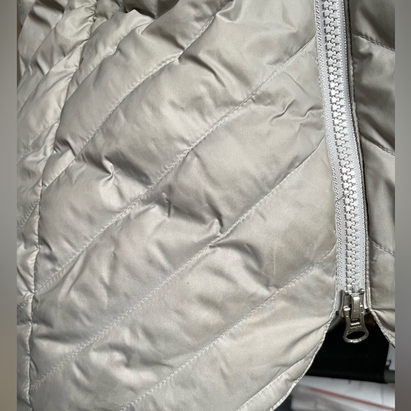 The North Face Karokora 700 Fill Down Parka - Picture 7 of 15